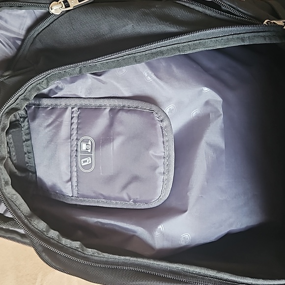 Brand New Swiss Gear Scan Smart Backpack! NWOT - Picture 6 of 10